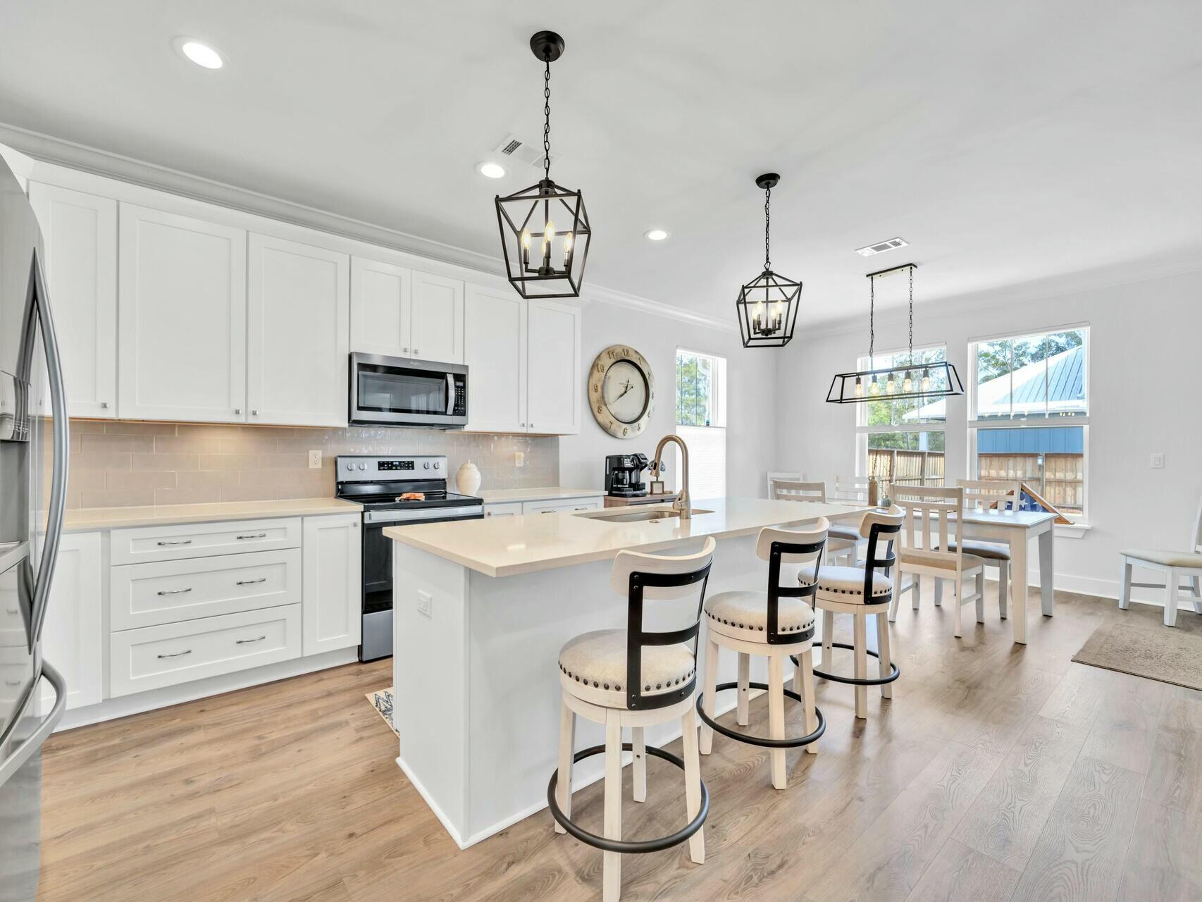 176 Hibernate Way Freeport, FL 32439 - Photo 17 of 66 tempImagecnbClO