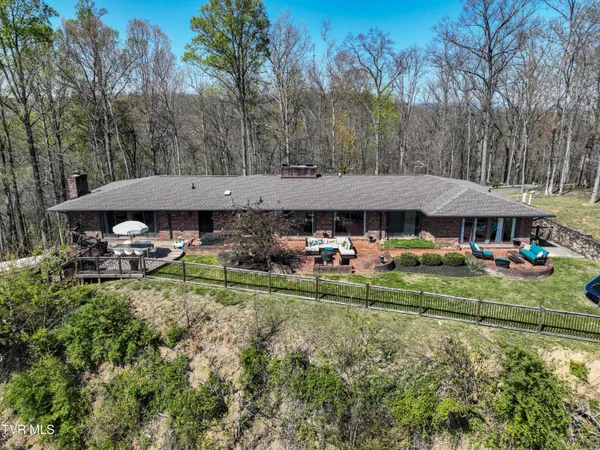 $1,095,000 | 117 Skyline Drive, Bristol, TN 37620