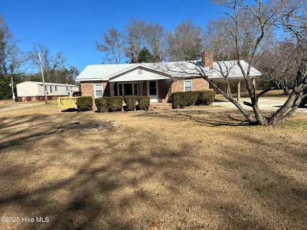 $1,400 | 178 Rosalyn Road, Rockingham, NC 28379