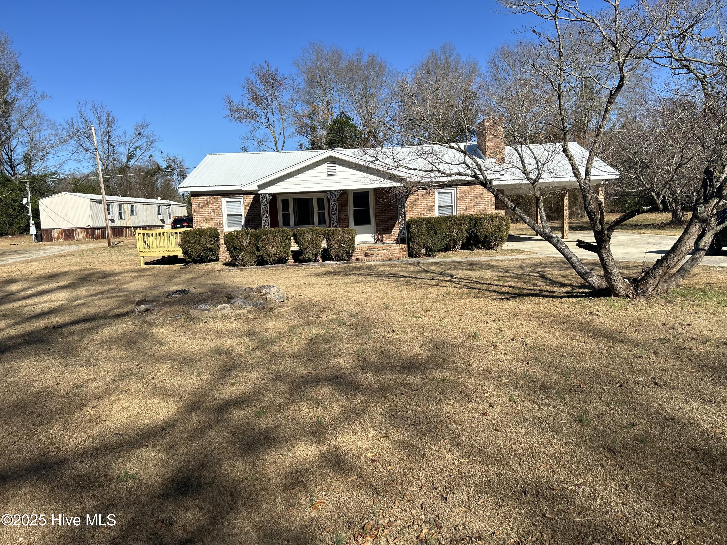 178 Rosalyn Road Rockingham, NC 28379 - Photo 1 of 19 Front