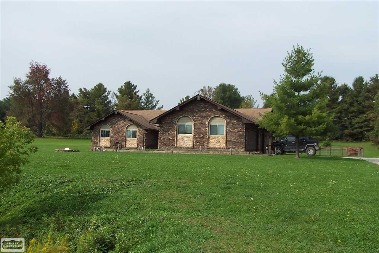 72275 Campground Road Romeo, MI 48065 - Photo 2 of 62 31345485-1.JPG