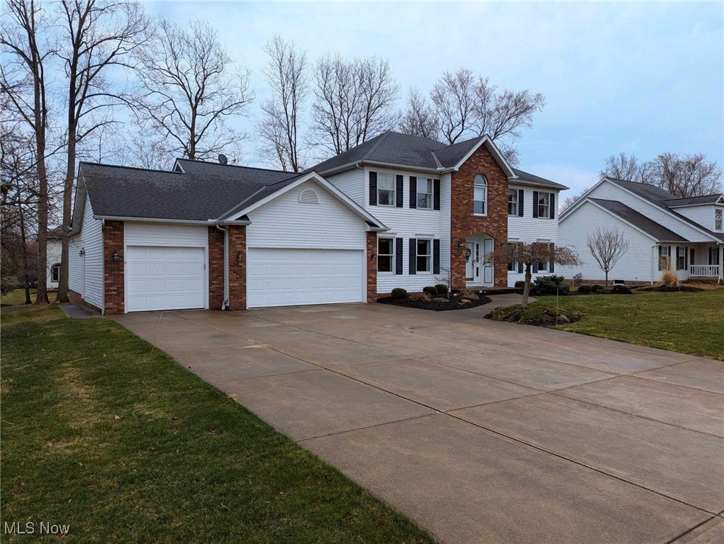 447 Medway Road Highland Heights, OH 44143 - Photo 2 of 45 Front of Home