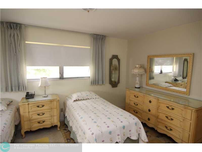 2015 North Park Road Hollywood, FL 33021 - Photo 11 of 20 Bedroom