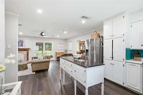 $280,000 | 7121 Crabtree Lane, North Richland Hills, TX 76182