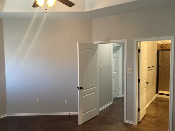 $1,700 | 234 Joanne Loop, Unit B, Buda, TX 78610