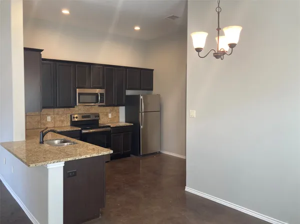 $1,700 | 234 Joanne Loop, Unit B, Buda, TX 78610