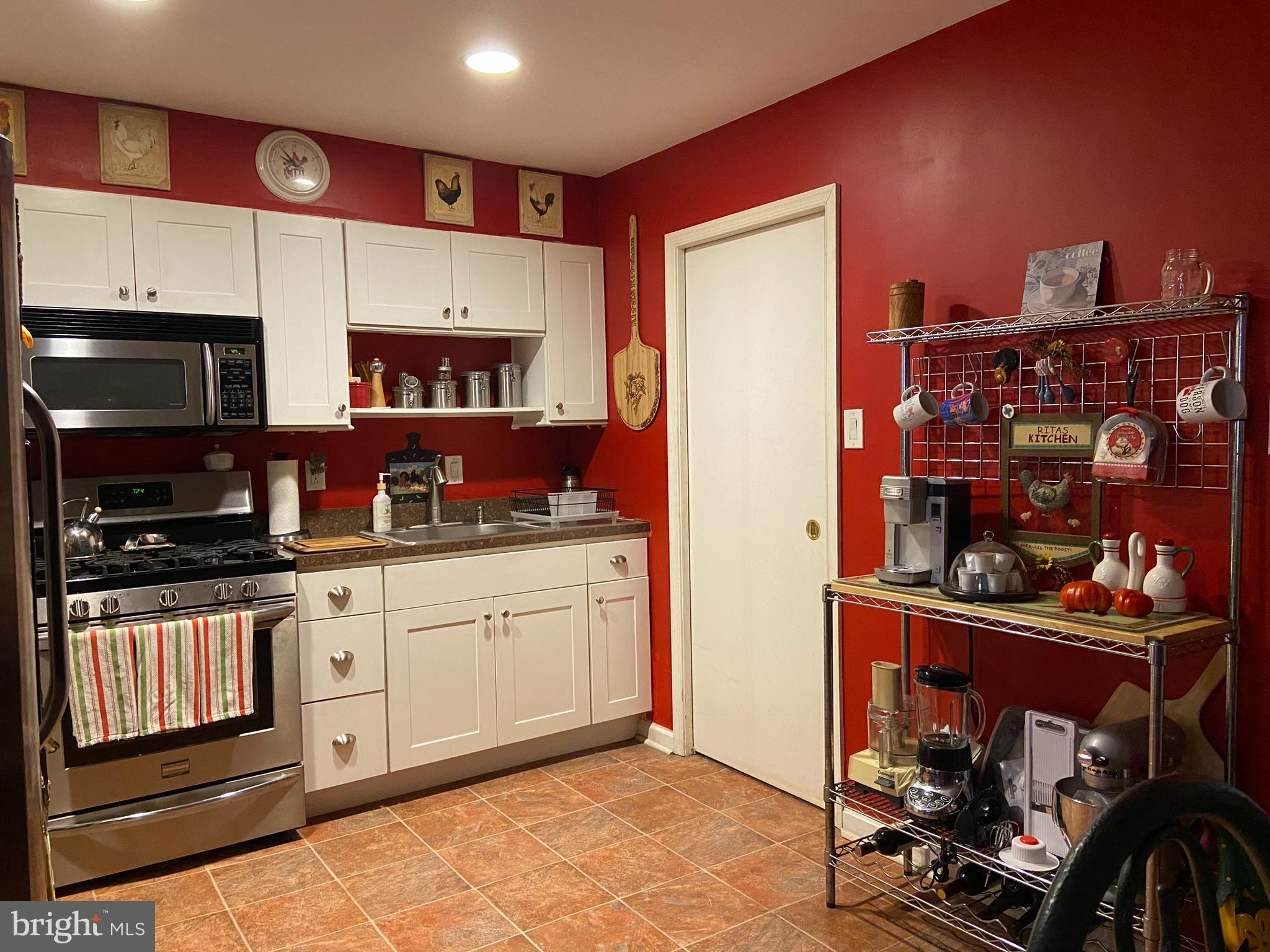 12117 Rambler Road Philadelphia, PA 19154 - Photo 20 of 32