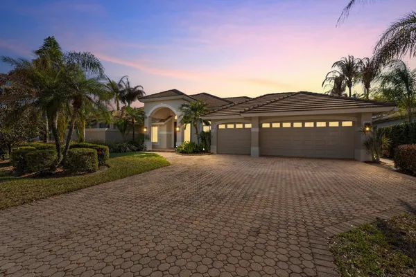 $860,000 | 5180 Southwest Hammock Creek Drive, Palm City, FL 34990