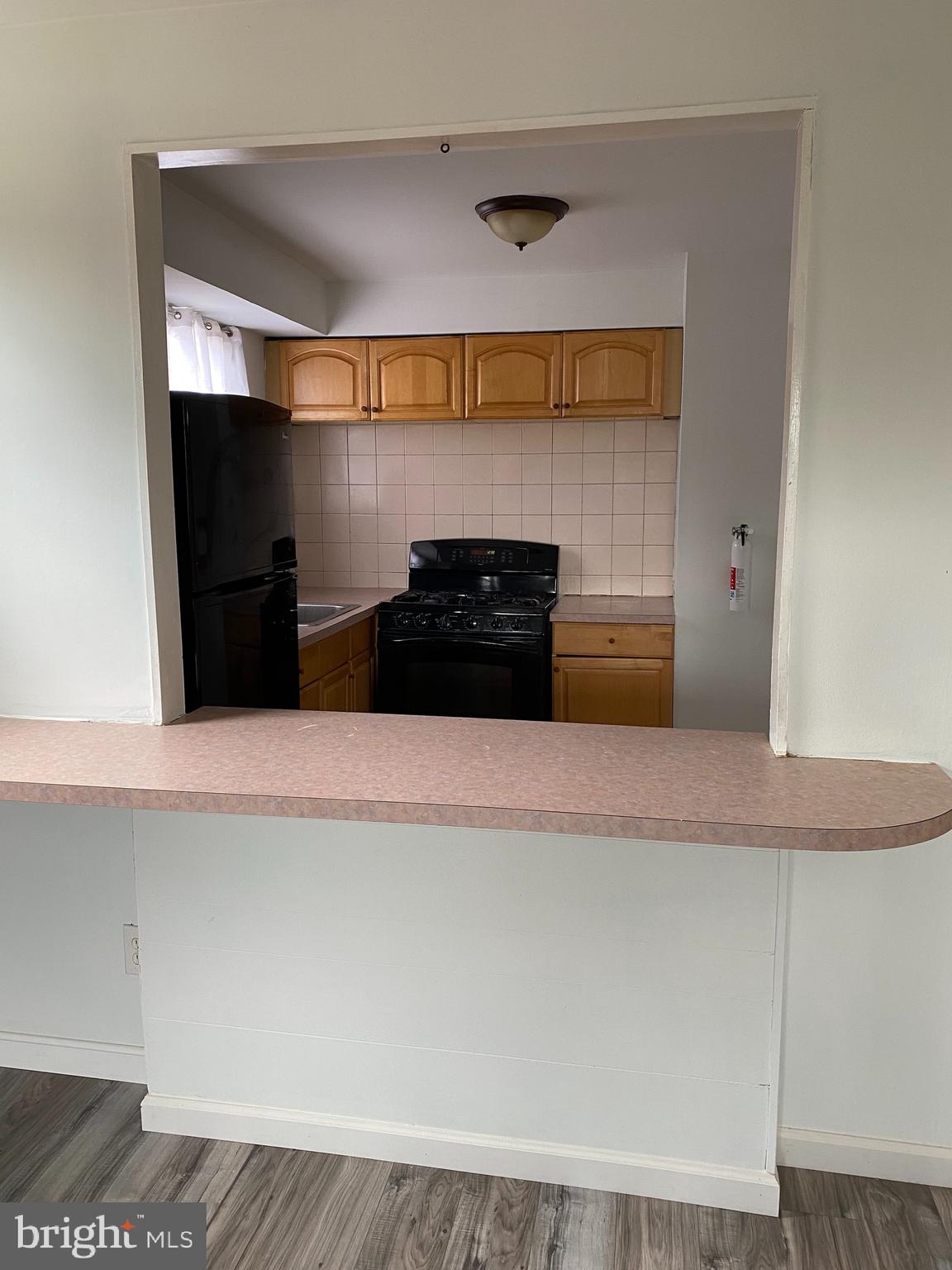 9431 Kirkwood Road Philadelphia, PA 19114 - Photo 8 of 29 Gallery Image 8