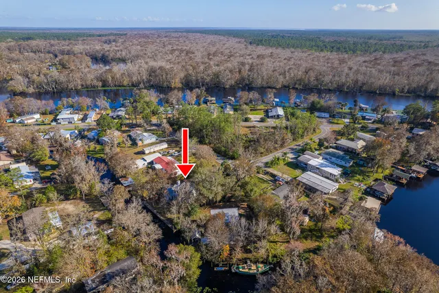 $419,900 | 321 Paradise Circle, Satsuma, FL 32189