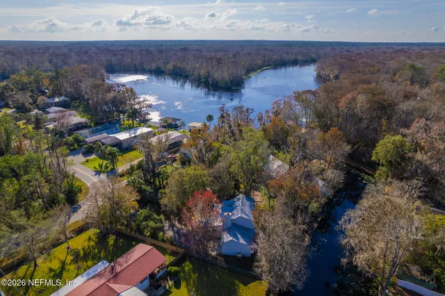 $419,900 | 321 Paradise Circle, Satsuma, FL 32189