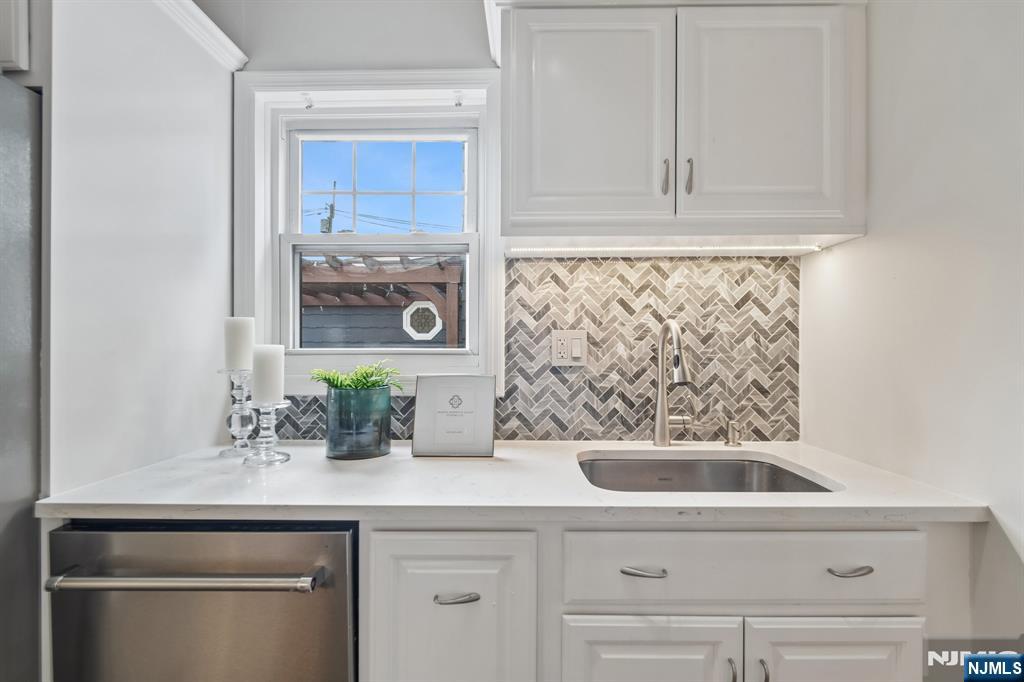 3 Hyde Road Bloomfield, NJ 07003 - Photo 13 of 37