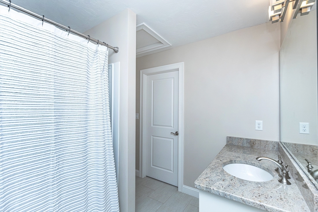 8 Patton Ridge, Unit 8 Hamilton, MA 01982 - Photo 22 of 40 Gallery Image 22