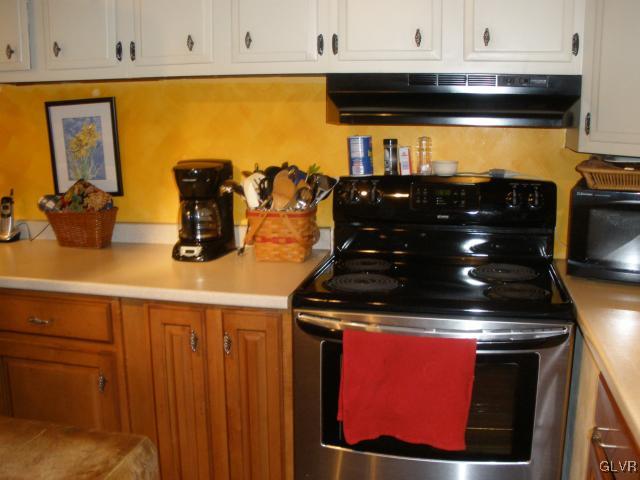 4835 Shankweiler Road Orefield, PA 18069 - Photo 8 of 14 Gallery Image 8