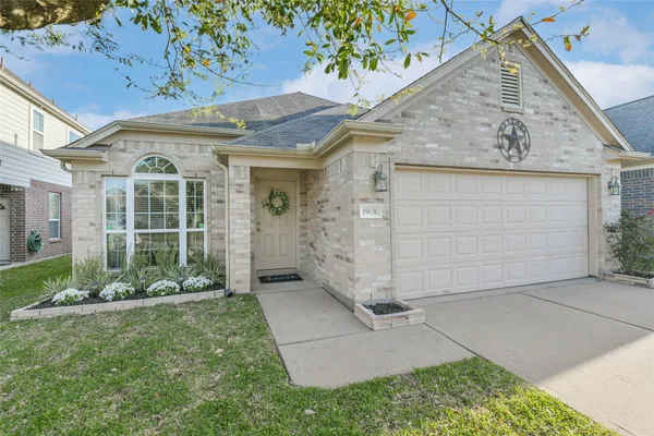 $275,000 | 19031 Ashford Square Street, Tomball, TX 77375