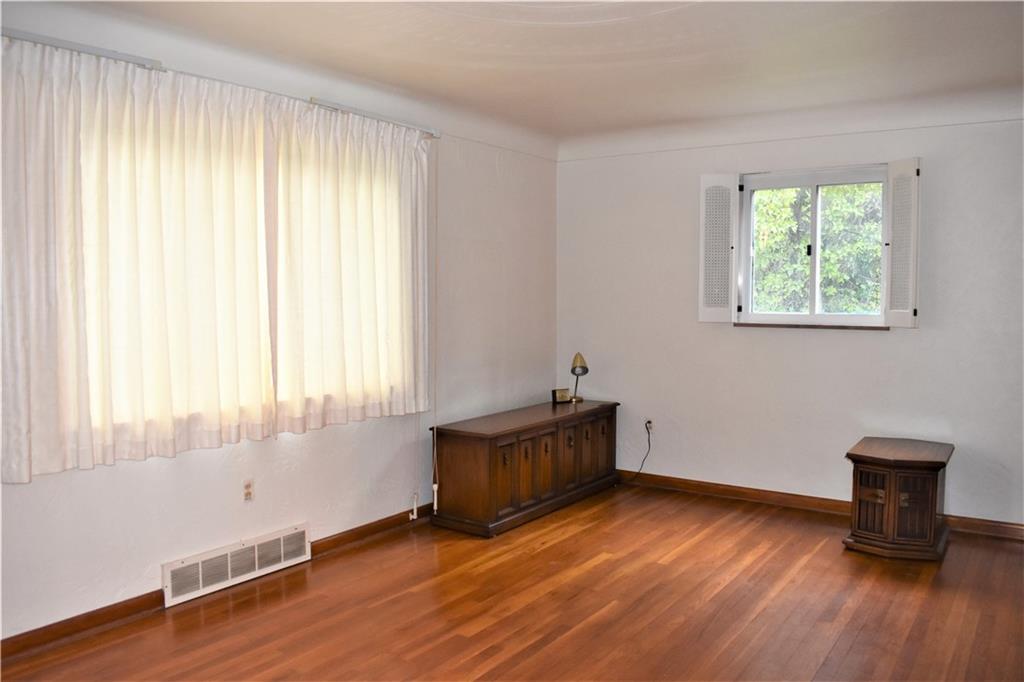 11410 Tioga Road North Huntingdon, PA 15642 - Photo 7 of 21 Gallery Image 7