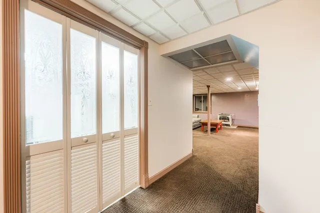 $350,000 | 337 Kresswood Drive, West Chicago, IL 60185