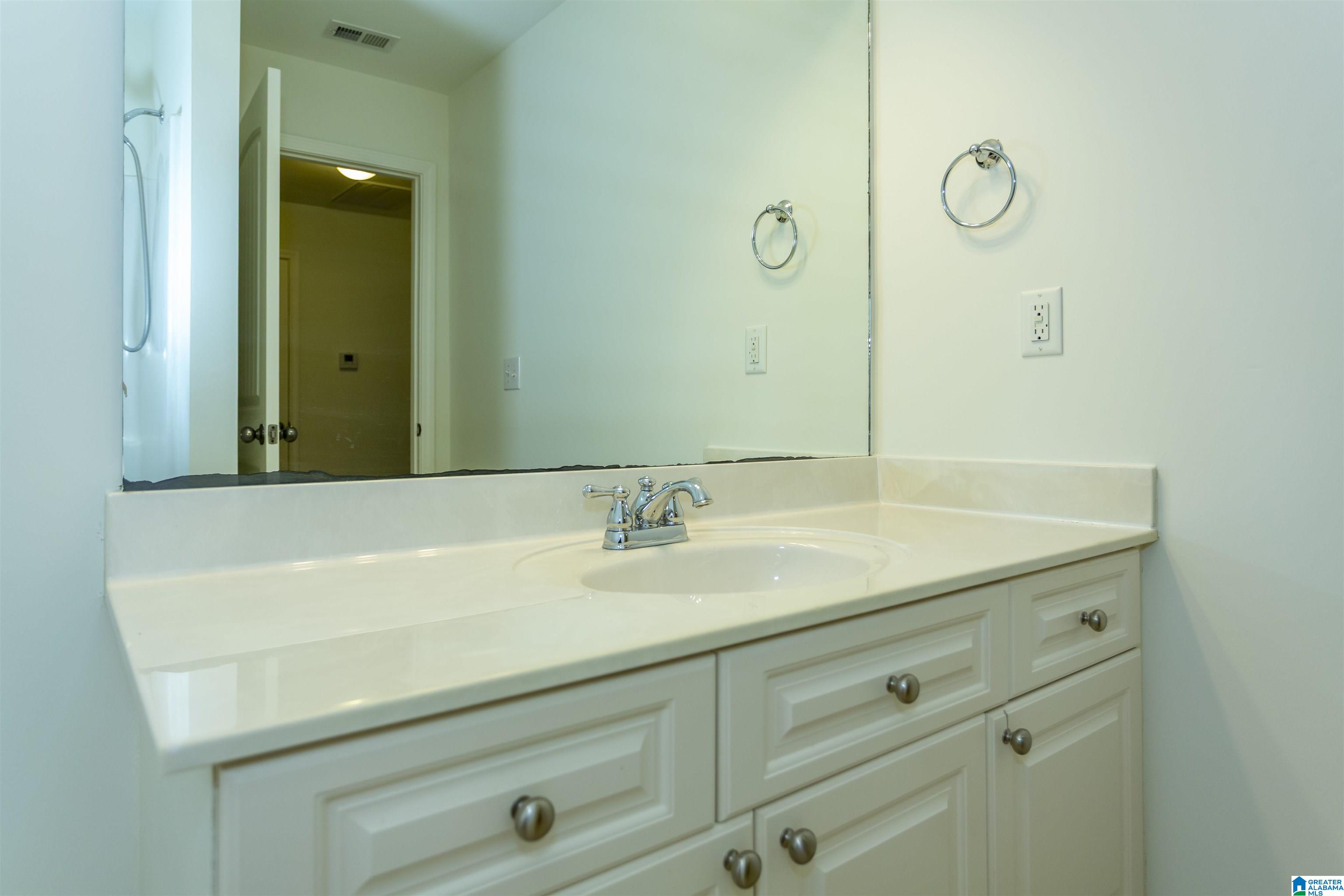 2332 Ridgemont Drive Birmingham, AL 35244 - Photo 29 of 38