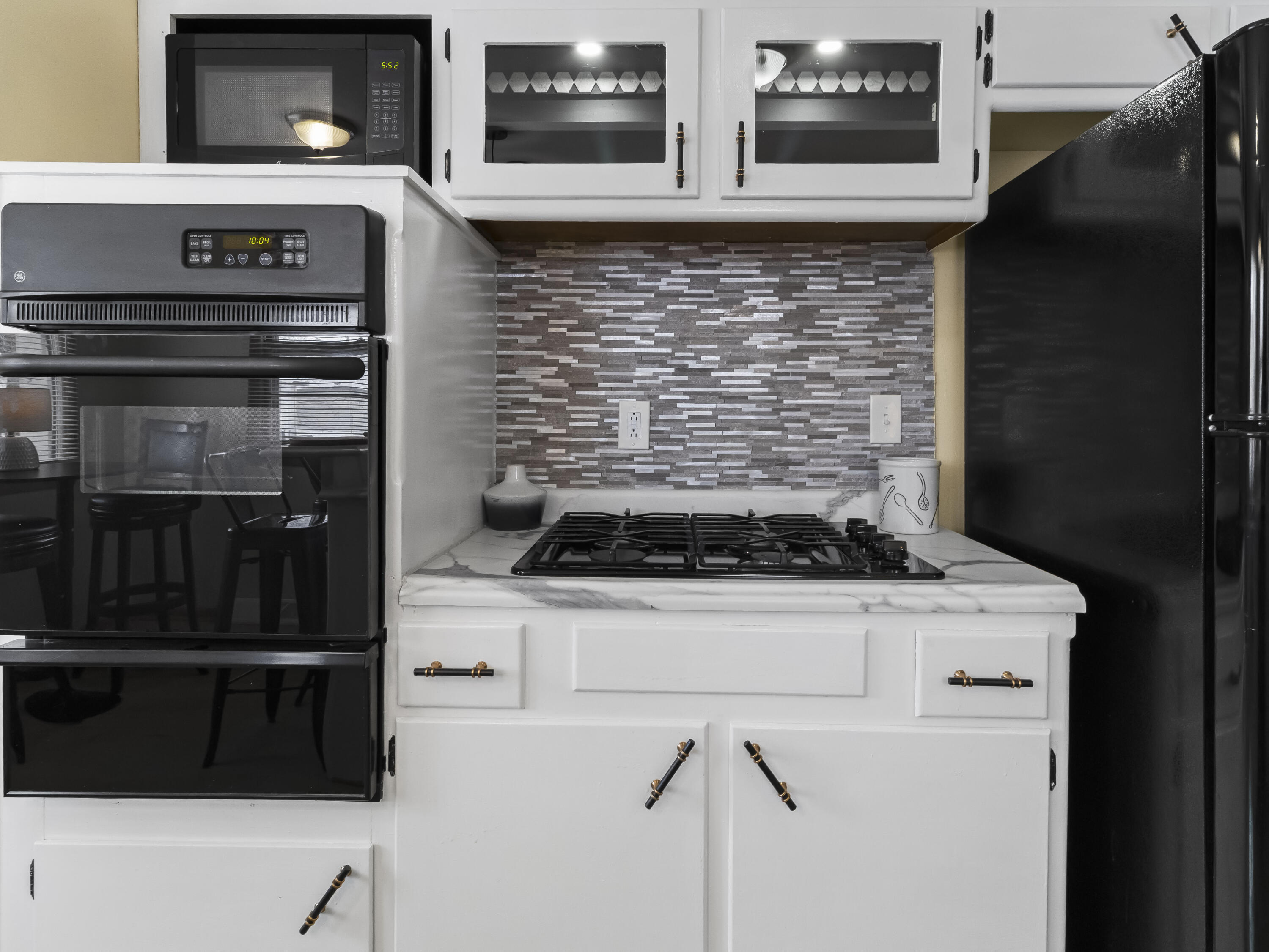 4357 North 83rd Street Milwaukee, WI 53222 - Photo 22 of 32 IMG_3586