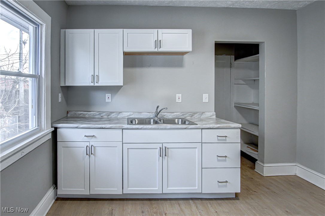 1635 Hillcrest Road Cleveland, OH 44118 - Photo 22 of 38 Gallery Image 22
