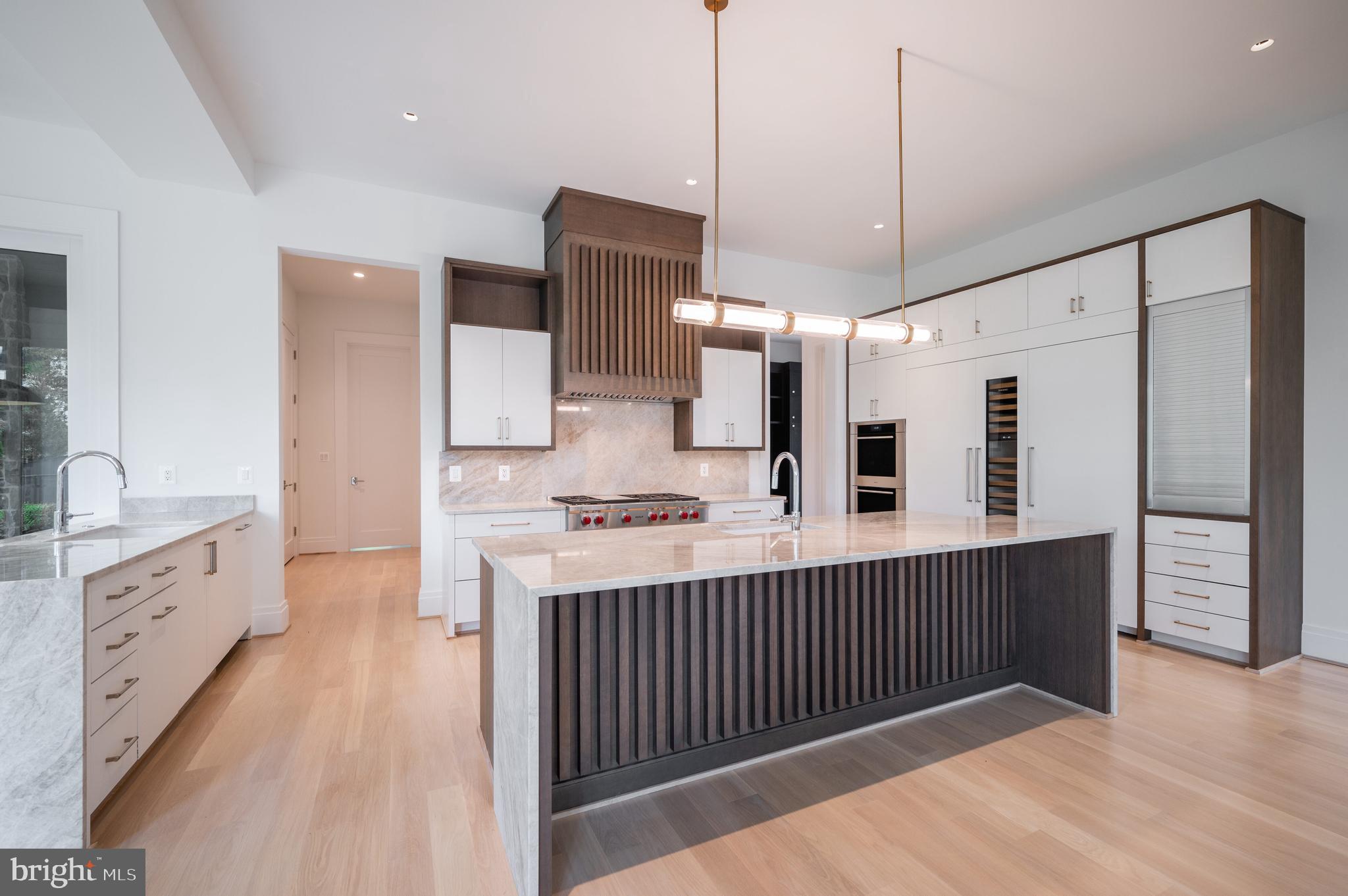 6804 Hampshire Road McLean, VA 22101 - Photo 11 of 61