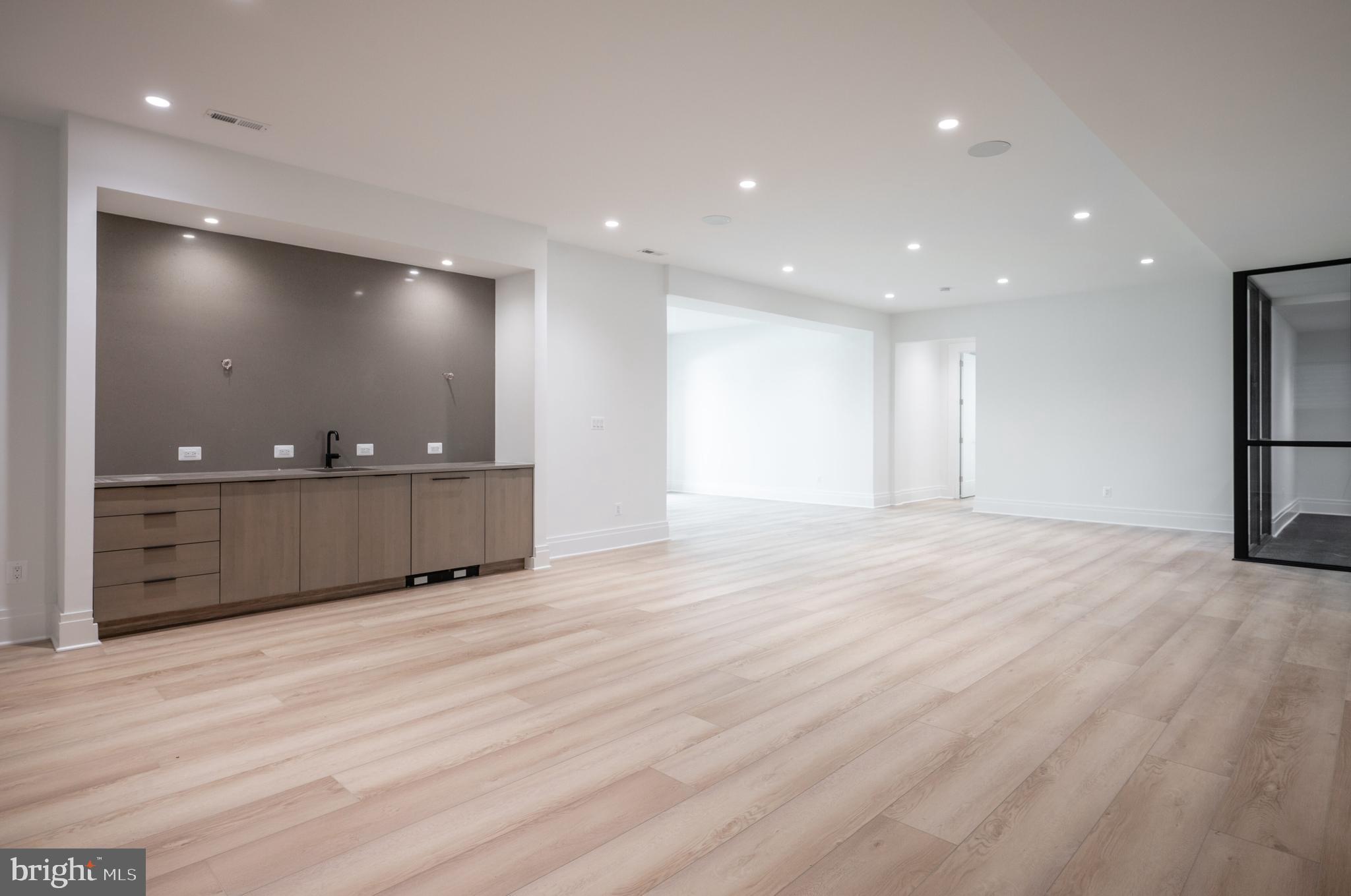 6804 Hampshire Road McLean, VA 22101 - Photo 45 of 61