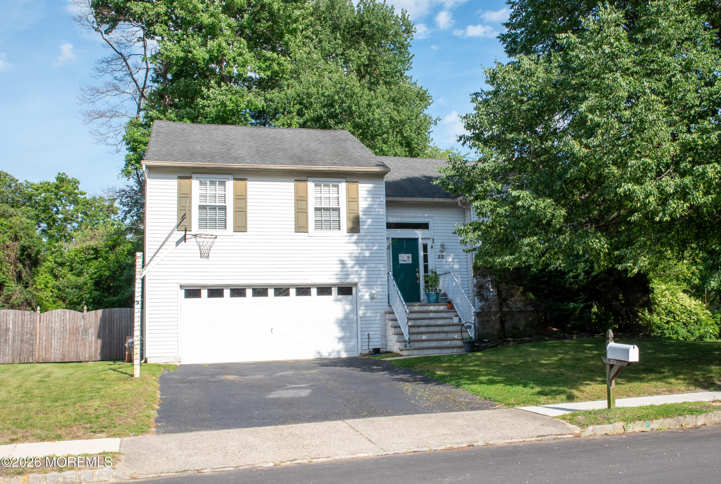 53 Sami Drive Howell, NJ 07731 - Photo 2 of 35 DSC_4512