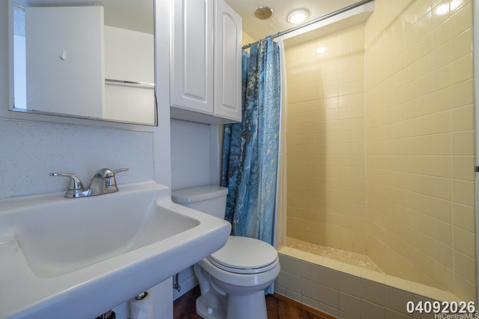 750 Amana Street, Unit 2003 Honolulu, HI 96814 - Photo 17 of 21