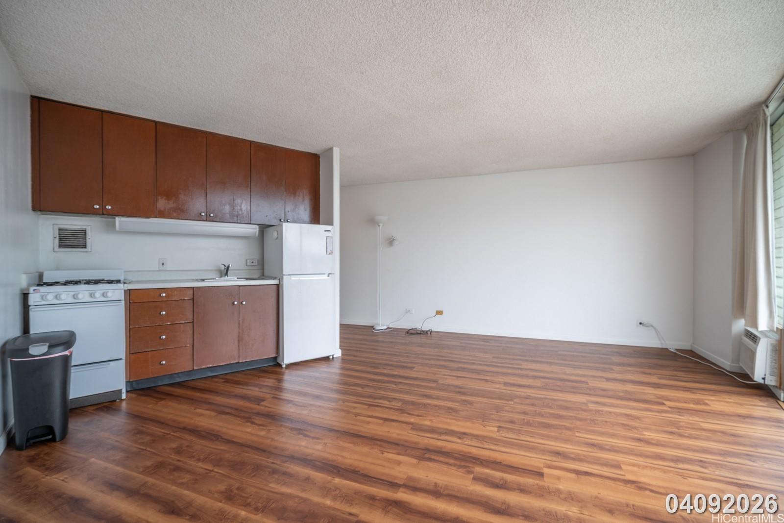 750 Amana Street, Unit 2003 Honolulu, HI 96814 - Photo 7 of 21