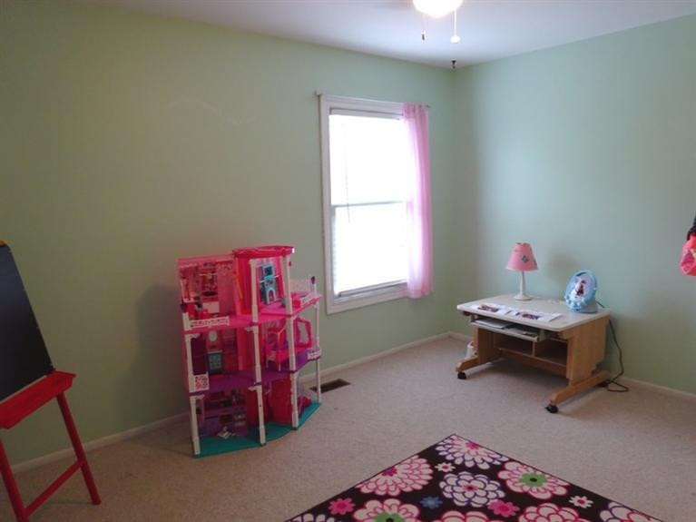 643 Rogers Road Fort Mitchell, KY 41017 - Photo 18 of 26 Gallery Image 18