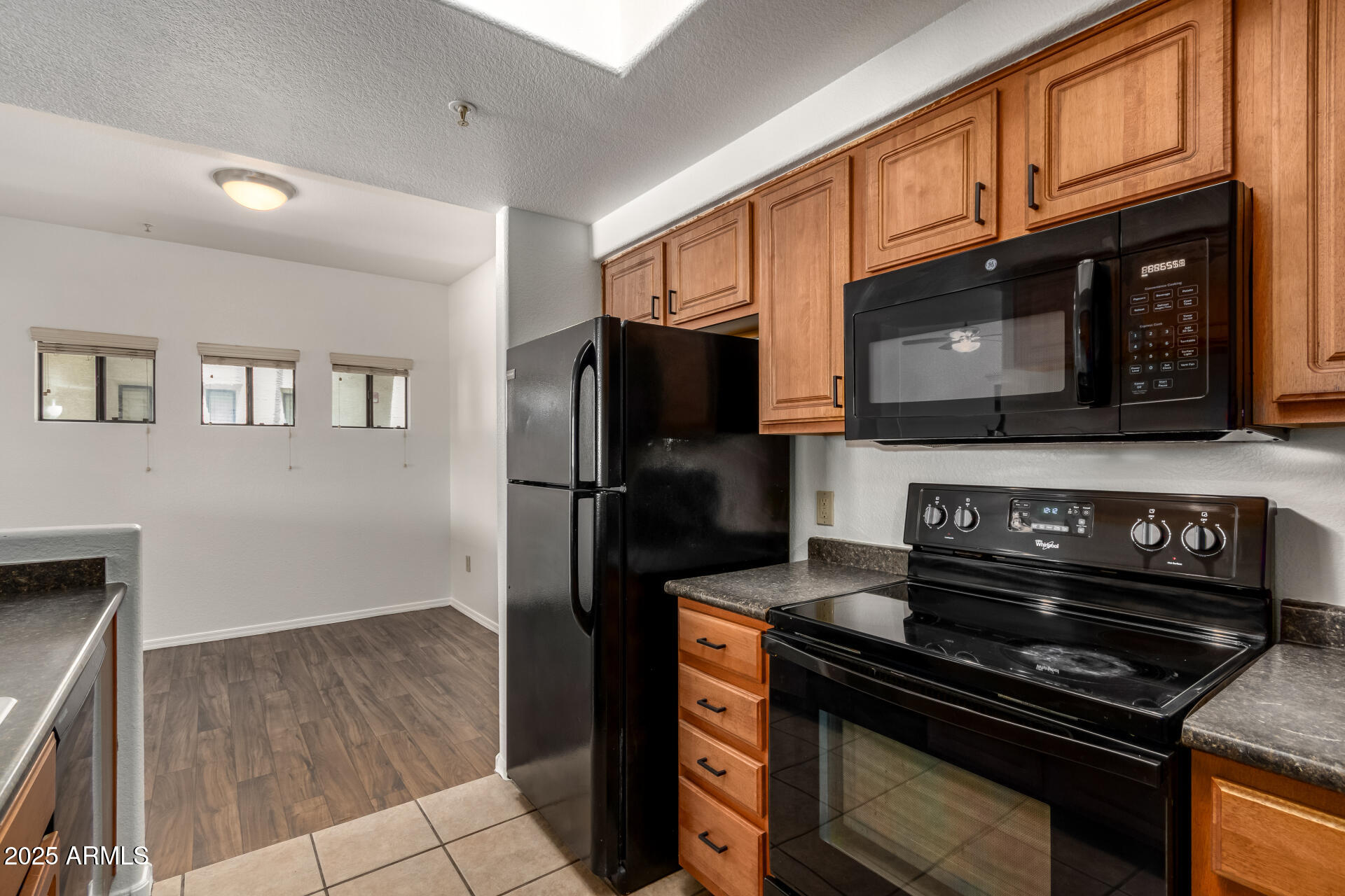 3434 East Baseline Road, Unit 216 Phoenix, AZ 85042 - Photo 13 of 38 13 Kitchen