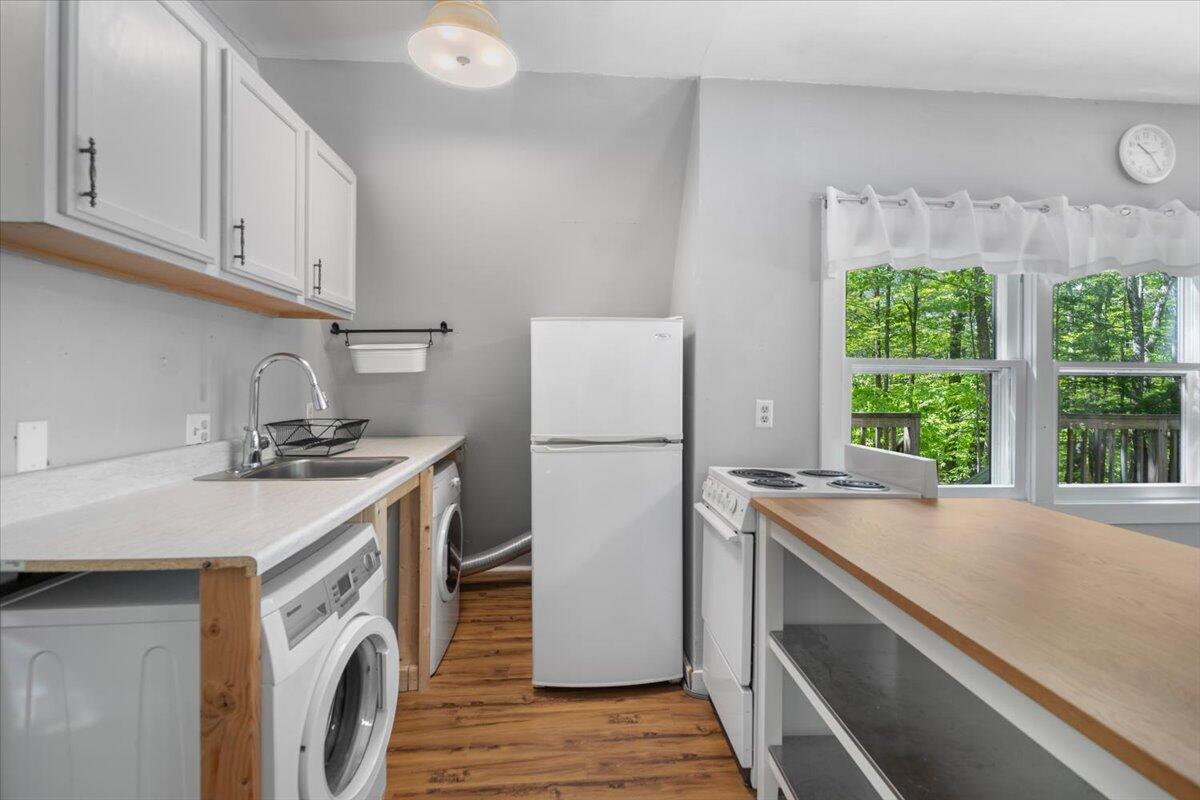 137 Harbor Road Naples, ME 04055 - Photo 11 of 43 12-137 Harbor Rd, Naples, ME-10