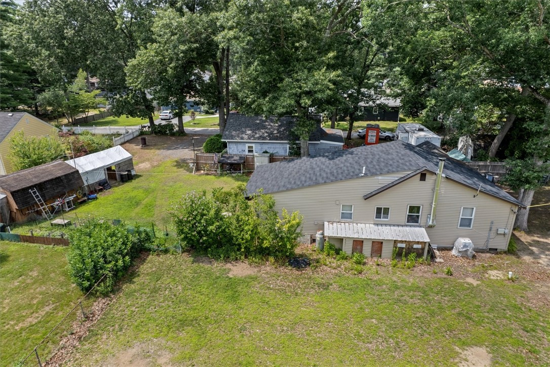 193 Shady Valley Road Coventry, RI 02816 - Photo 5 of 36 Gallery Image 5