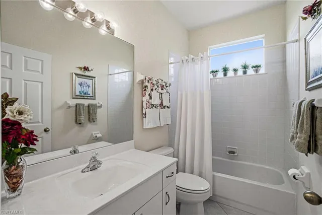 $699,000 | 19785 Vintage Trace Circle, Estero, FL 33967