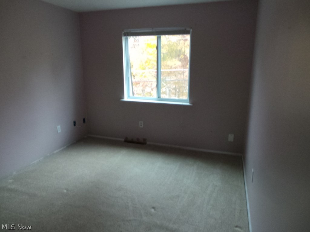 6474 State Road, Unit 8 Parma, OH 44134 - Photo 7 of 8 Gallery Image 7