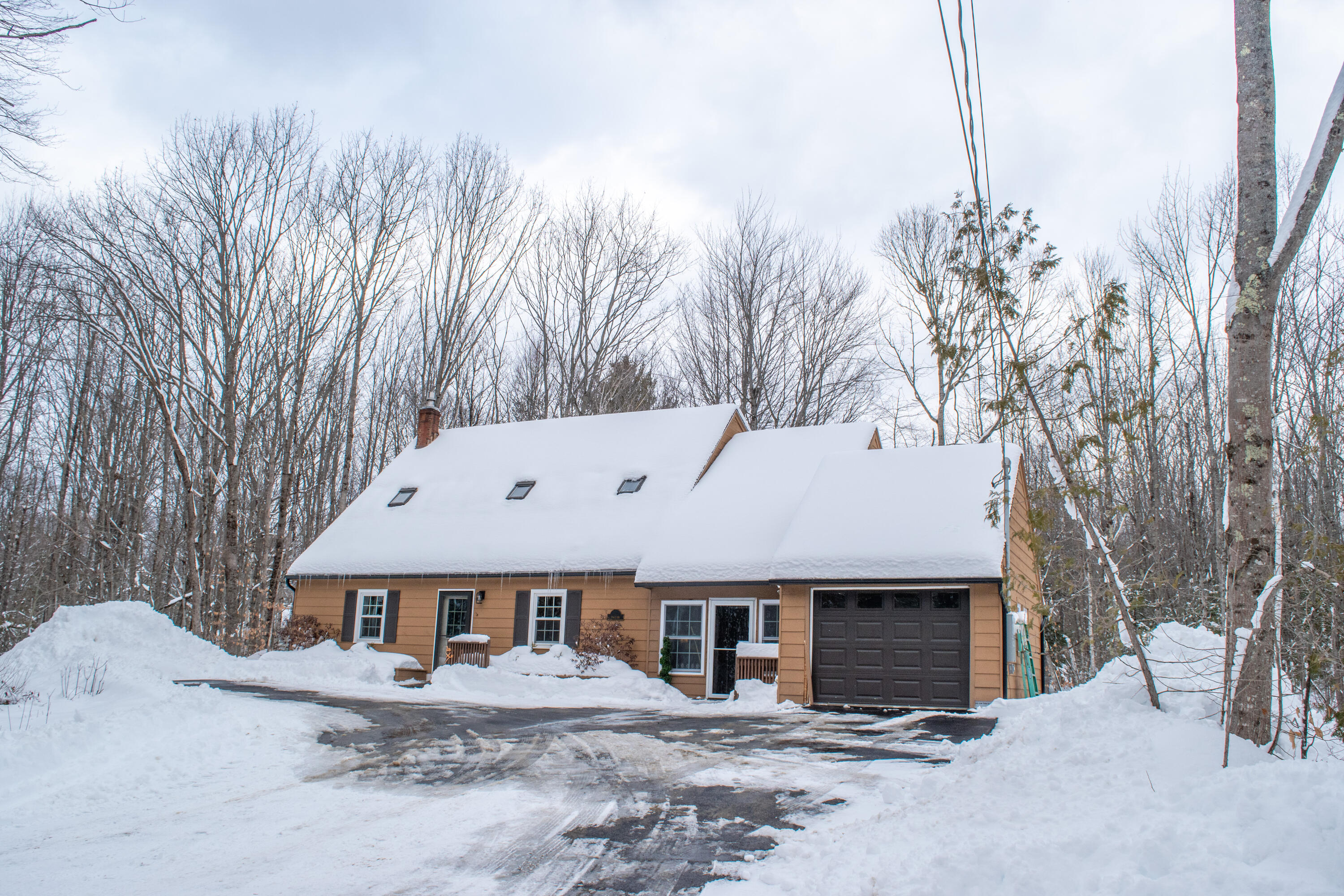 97 Innes Ridge Road Wayne, ME 04284 - Photo 1 of 32 DSC_0065