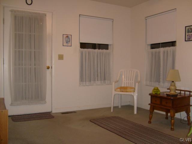 15 Ridge Road Bangor, PA 18013 - Photo 4 of 16 Sunroom