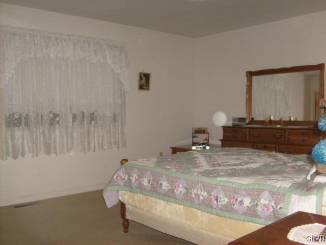 15 Ridge Road Bangor, PA 18013 - Photo 5 of 16 Master bedroom