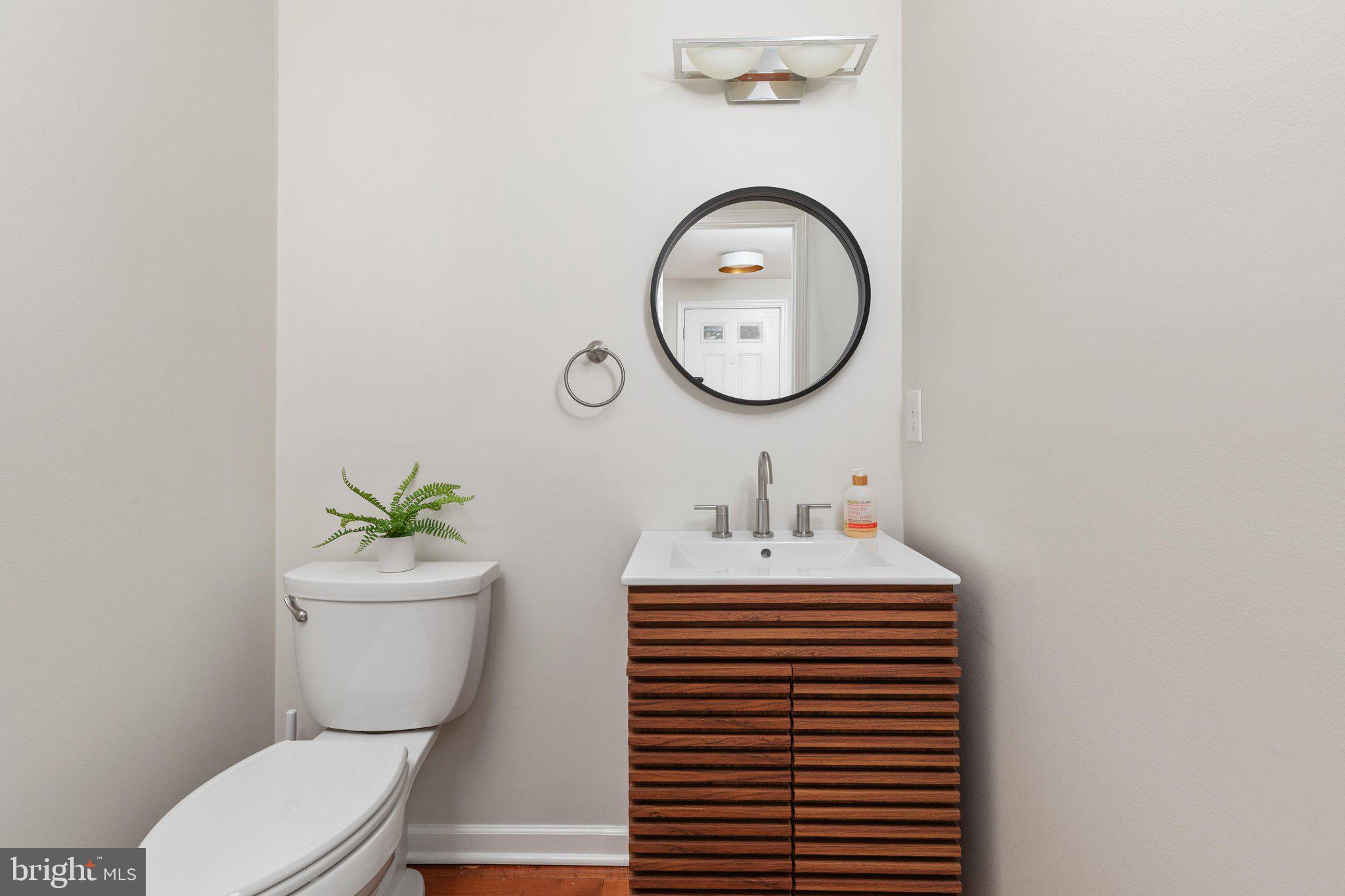 10927 Harpers Square Court Reston, VA 20191 - Photo 17 of 43 2E6A2664_10927 Harpers Square Ct - Absolute Altitu