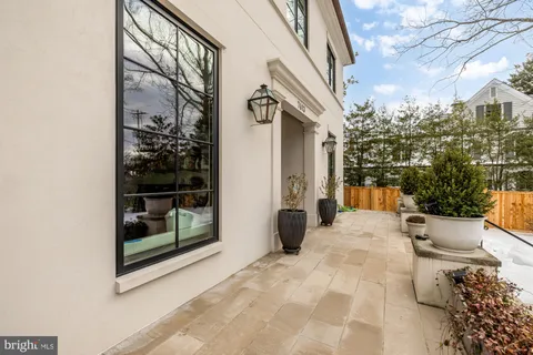 $4,450,000 | 7613 Glenbrook Road, Bethesda, MD 20814