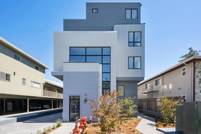 $1,399,000 | 1433 Floribunda Avenue, Unit 1, Burlingame, CA 94010