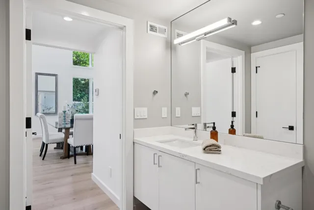 $1,399,000 | 1433 Floribunda Avenue, Unit 1, Burlingame, CA 94010