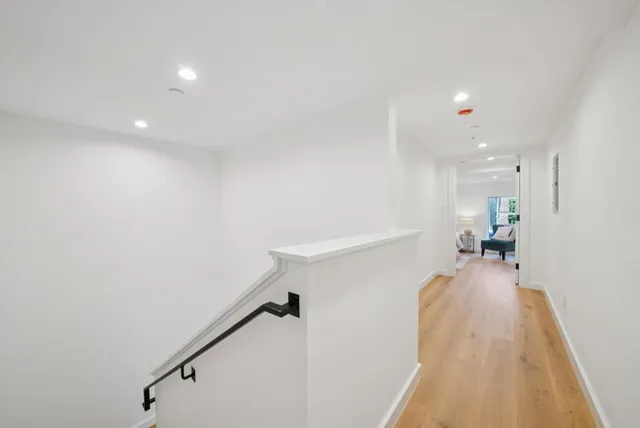 $1,399,000 | 1433 Floribunda Avenue, Unit 1, Burlingame, CA 94010