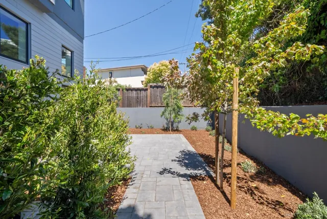 $1,399,000 | 1433 Floribunda Avenue, Unit 1, Burlingame, CA 94010