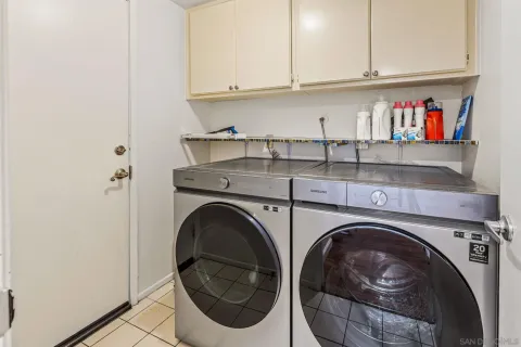 $949,000 | 647 Boysenberry Way, Oceanside, CA 92057