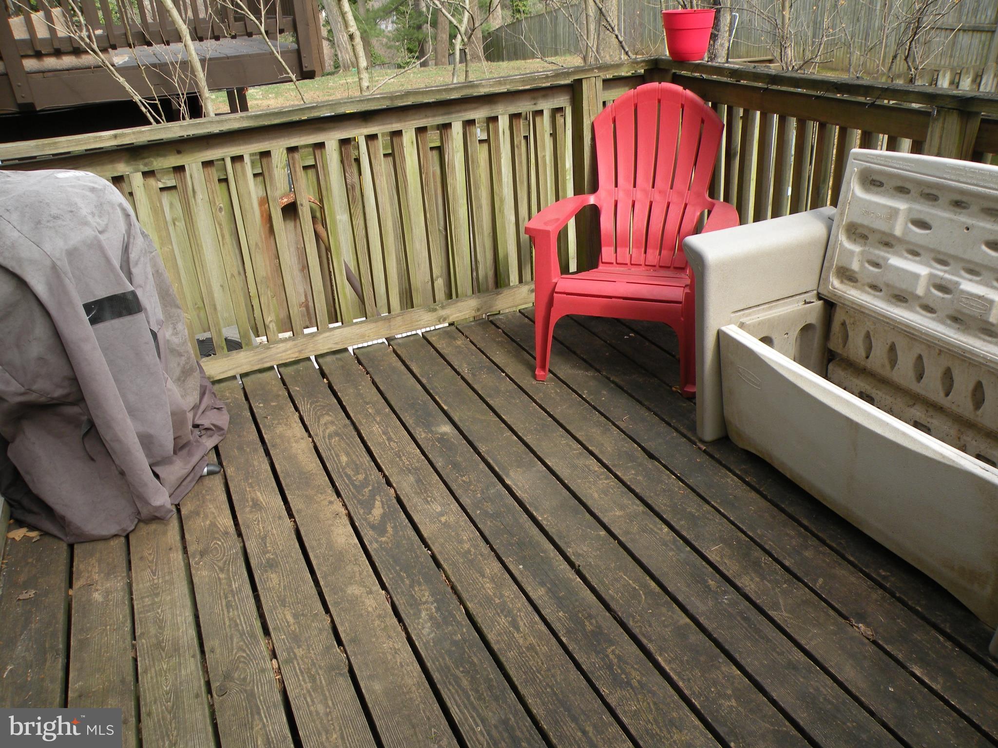 418 Colonial Ridge Lane, Unit 10 Arnold, MD 21012 - Photo 26 of 27 Deck