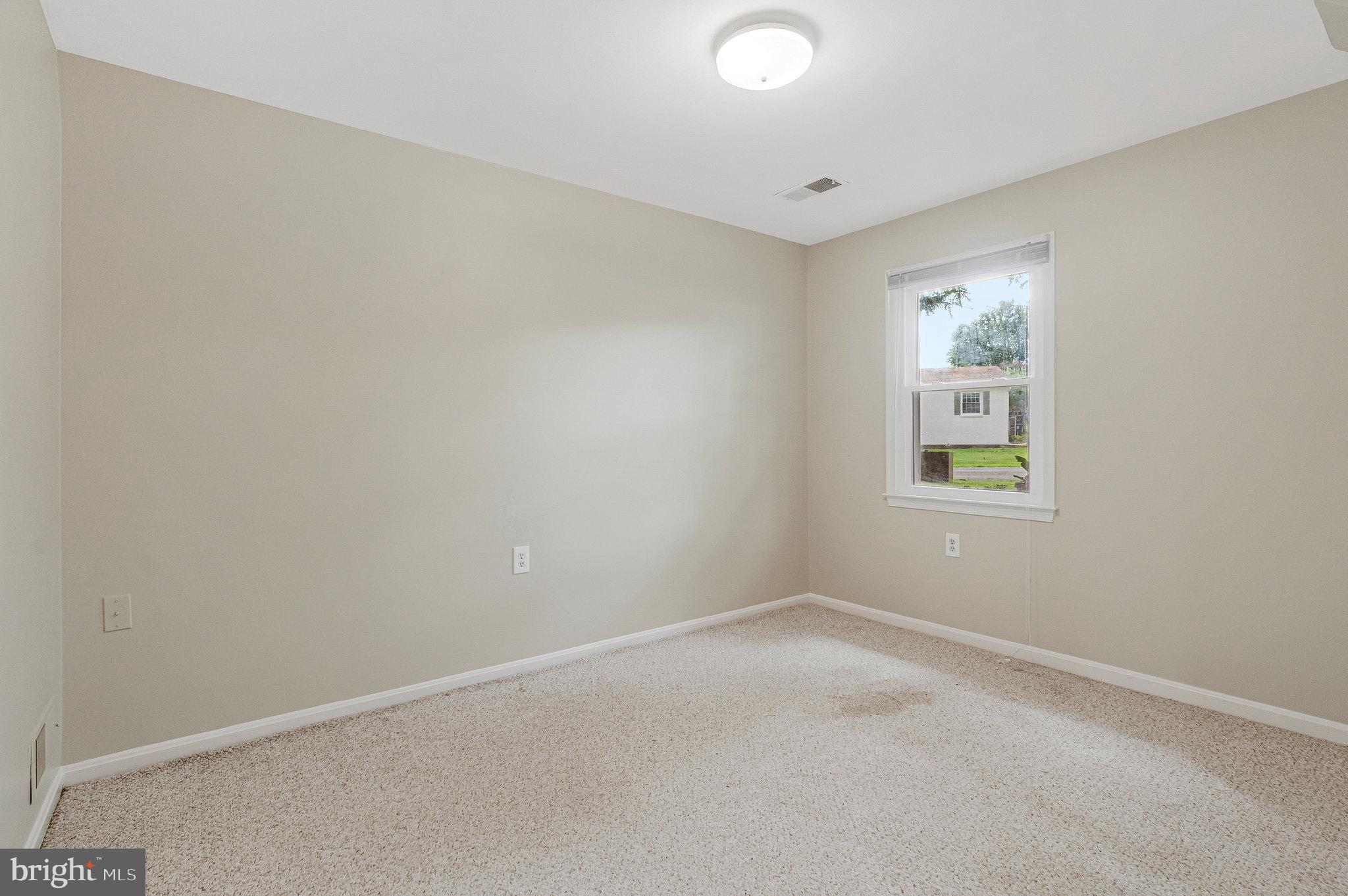 201 Morven Park Road Northwest Leesburg, VA 20176 - Photo 24 of 39 Gallery Image 24