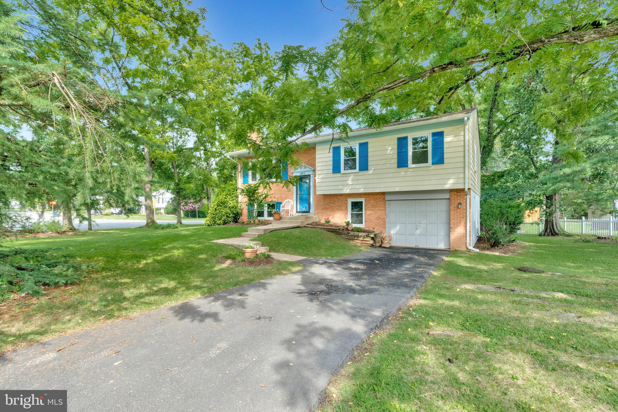 201 Morven Park Road Northwest Leesburg, VA 20176 - Photo 34 of 39 Gallery Image 34