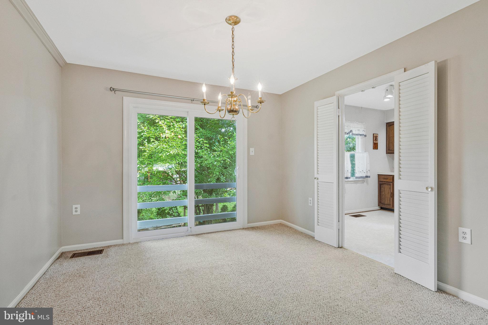 201 Morven Park Road Northwest Leesburg, VA 20176 - Photo 9 of 39 Gallery Image 9