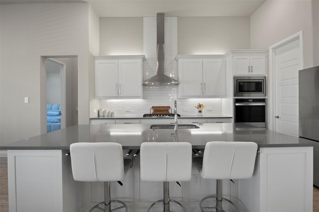 1032 Boardwalk Road Allen, TX 75013 - Photo 11 of 30